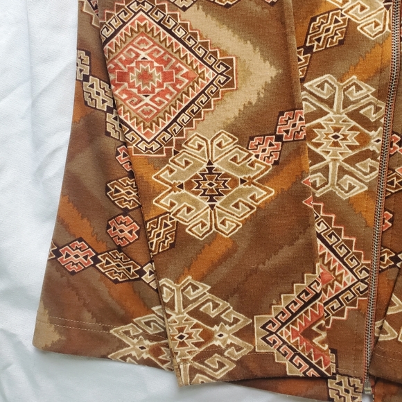 Aztec Printed Jacket - Picture 3 of 7